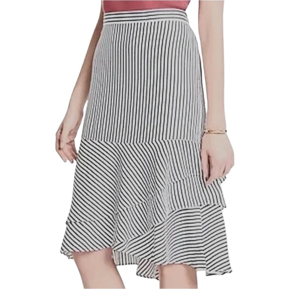 Ann Taylor Cream and Black Stripe Ruffle High Low Skirt size 6P